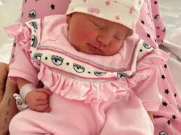 Up to 60% off · top trends · browse multiple shops Chiara Ferragni E Baby Vittoria Indossano Lo Stesso Look Donne Magazine