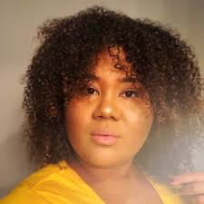 Prior to her short hair though, amber did embrace long hair and loved coloring her hair a variety of different colors. Amber Rose Amiddleton91 Twitter