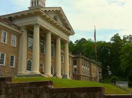 Wyoming County Courthouse Pineville Wv Www Visitwv Com Wyoming County Virginia Hill Beautiful Places