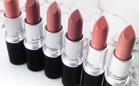 psa mac is giving out free lipstick