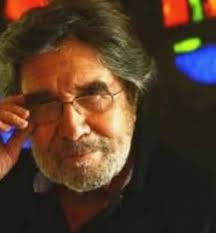 Presidente Bukele entrega el Premio Nacional de Cultura 2019 al escultor  Rubén Martínez Bulnes