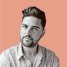 Haroon Ali leest dystopische verhalen om zich te verdedigen tegen  extreemrechtse krachten