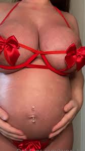 Hardcore Kurvy Kat-pregnant-37 week-milk bath-solo girl-leaked