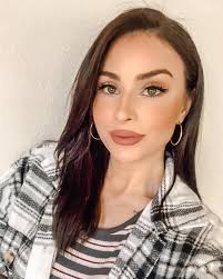 Hazel Green eyes 💚 Fun fact: 55% of people have brown eyes 30% of people  have blue eyes 8% of people have hazel eyes 5% of people have green eyes 2%  of