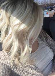 Angled Lob Ash Blonde With Natural Lowlights Platinum Blonde Hair Color Hair Styles Ash Blonde Hair