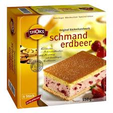 Schmand ist ein sauerrahm mit einem fettgehalt von mind. Schmand Erdbeer Kuchenschnitten Tiefgekuhlt Von Thoks