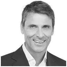 Find Realtors & Real Estate Agents in 33135