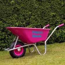 Die 4 kugelgelagerten luftbereiften räder sowie die doppelachsen machen diese gartenkarre extrem stabil. Schubkarre Proseccokutsche Pp 100 L 250 Kg Kaufland De