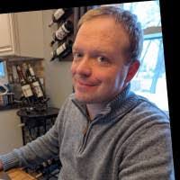 Larry Hill's Instagram, Twitter & Facebook