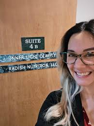 Does anyone know of a good nutritionist who specializes in kidney disease?  Thank you in advance