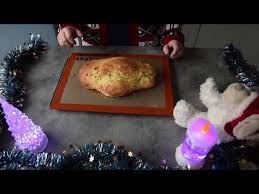 Recette De Noel Un Cougnou Ou Comme Dirait Marraine Un Marmot Recette Belge Youtube