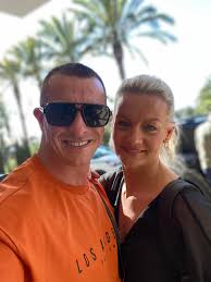 Does anyone know of it has a Celtic bar