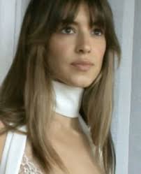 26 Daisy and her film camera ideas