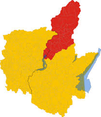 La val camonica fa parte delle alpi centrali ed una delle valli più estese nella lombardia orientale. Val Camonica Wikipedia