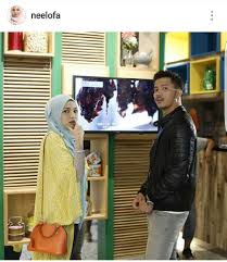 The drama's director is michael ang and hadith omar. Neelofa Dan Fattah Memang Sedang Bercinta Michael Ang