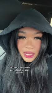 Stop Comparing Your Body to Social Media Standards