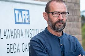 Greens push to solve TAFE enrolment 'debacle' for 2022 students