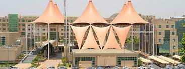 تعد جامعة شقراء من أحدث الجامعات السعودية التي صدر القرار السامي الملكي بإنشائها، حيث صدر المرسوم الملكي الكريم رقم ( 7305/ م ب وتاريخ 3/9/1430هـ ) بإنشاء جامعة شقراء. ÙƒÙ„ÙŠØ§Øª Ø§Ù„Ø¨Ù†Ø§Øª Ø¨Ø§Ù„Ø¬Ø§Ù…Ø¹Ø© ØªØ­ØªÙÙ„ Ø¨Ø§Ù„Ø®Ø±ÙŠØ¬Ø§Øª Ø¬Ø§Ù…Ø¹Ø© Ø§Ù„Ù…Ù„Ùƒ Ø®Ø§Ù„Ø¯