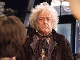 He passed away at his home late last night with his wife. Harry Potter Cast Tragedies As Paul Ritter Dies Of Secret Brain Tumour Mirror Online
