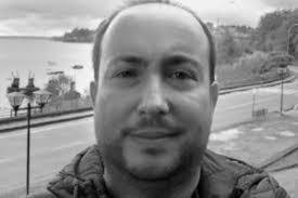 Edward Cornwell's Instagram, Twitter & Facebook