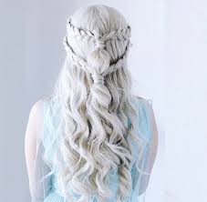 Haare zum selber machen mit wenigen handgriffen könnt ihr euch diese einfache frisuren für mittel lange haare zum selber machen. 10 Game Of Thrones Frisuren Fur Frauen Die Sie Probieren Sollten