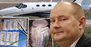 Бывший судья находится на свободе в винницкой области. Rise Sudya Chaus Vyvezennyj V Moldovu Lyudmi Poroshenko I Plahotnyuka Mozhet Byt Polezen Zelenskomu