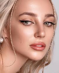 Photo and retouch by me ❤️ Make up and hair @anfilatova_makeup Model  @polina_tlt . . . . . #retoucher #retouch #photoediting #beautyretouch  #highend #dodgeandburn #dnb #retouching #retouchingacademy  #beautyphotography #Portrait #beauty #closeup