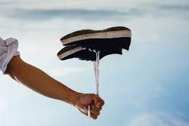 18 Cool Forced Perspective Photography Ideas To Try Perspective Photography Forced Perspective Photography Illusion Photography