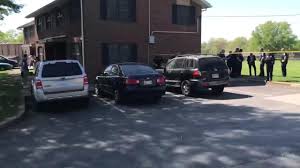 Knoxville police department officers responded to brianna paciorka/news sentinel/usa today via reuters. South Knoxville Shooting Victim Dies At Hospital Police Say