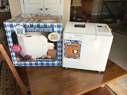 You can pick one up pretty cheap at any chain store or. Toastmaster Bread Box 1154 Automatic Bread Maker Ebay