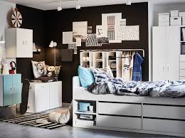 Black and white is a color scheme that gets really famous among the kids' rooms (as well as the rest of the house, of course) with the rise of scandinavian design that's been going on the past few years. A Cool And Storage Friendly Teenage Room Ikea