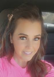 Shanna Brewer's Instagram, Twitter & Facebook