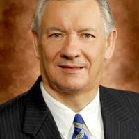 Ahwatukee resident receives tourism legacy award