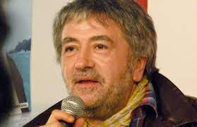 L'humoriste est décédé à 64 ans ! Crebrqadi030mm