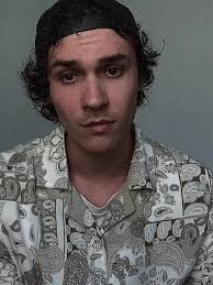 Benjamin Wadsworth Live Edit: Pose and Interaction