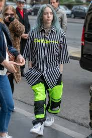 Billie eilish has been named best new artist at the 2020 grammys. Billie Eilish Every Iconic Billie Outfit And Style Moments