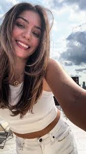 Ericka Conde's Instagram, Twitter & Facebook