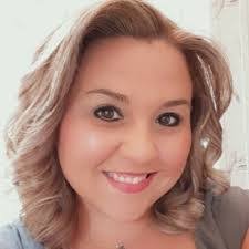 Ashley Ashbaugh's Instagram, Twitter & Facebook