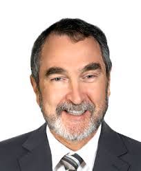 Karen Uhde's Instagram, Twitter & Facebook