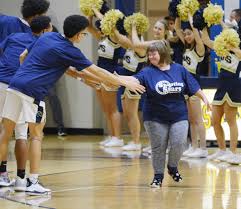 Spring-Ford, Pope John Paul II team up with Shooting Stars