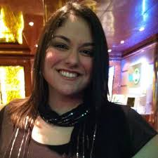 Alyssa Luis's Instagram, Twitter & Facebook