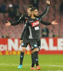 See more of lorenzo insigne on facebook. 1 061 Mentions J Aime 13 Commentaires Lorenzo Insigne Insigne Official Sur Instagram Forzanapoli Napol Lorenzo Insigne Haircuts For Men Mens Outfits