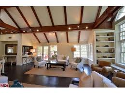 Tracks On The Side Of A Beam Bedroom Lighting Design Master Bedroom Lighting Recessed Lighting Layout