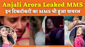 Anjali Arora Leaked MMS watch full video of viral video of tiktoker nisha  gurgain hot sext viral video leaked mms svup | Anjali Arora Leaked MMS:  टिकटॉक फेम अंजली अरोड़ा से पहले