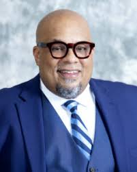 Expert Center & Media