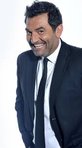 E invece è stato l'inizio della sua rinascita, di una meravigliosa avventura: Max Giusti Biografia Carriera Successi Teatro Cinema E Vita Privata