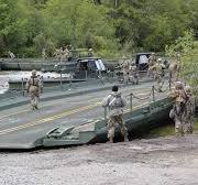 US soldiers show Russia how a competent army does a bridge ...