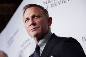 2 days ago · daniel craig bid farewell to the role of james bond in a new video from the set of no time to die, the actor's final 007 movie.the clip of craig is taken from the documentary being james bond, a. Watch James Bond Is Back In New No Time To Die Trailer Upi Com