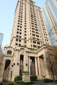 台中豪宅 聯聚信義 景觀維護 對照篇 好立富農業科技股份有限公司 building landmarks louvre