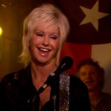 Thank you @eyeonthedesert for featuring The Dinah and our amazing founder Mariah  Hanson! We are only 1️⃣8️⃣ days away from the queer womxn vacation in Palm  Springs! Who is coming with us?